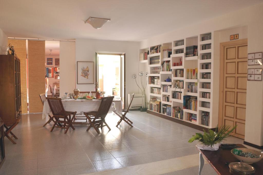 Càbras Lanita B&B מראה חיצוני תמונה